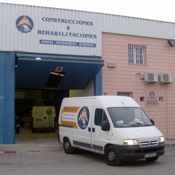 fachada empresa de reformas almeria